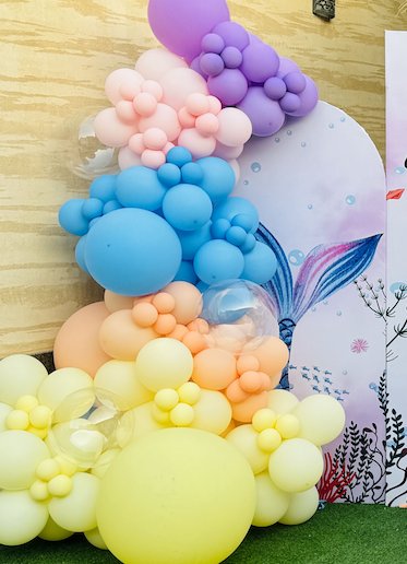 Extra Backdrop with balloon