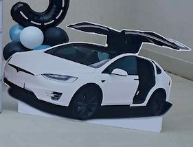 White car stand