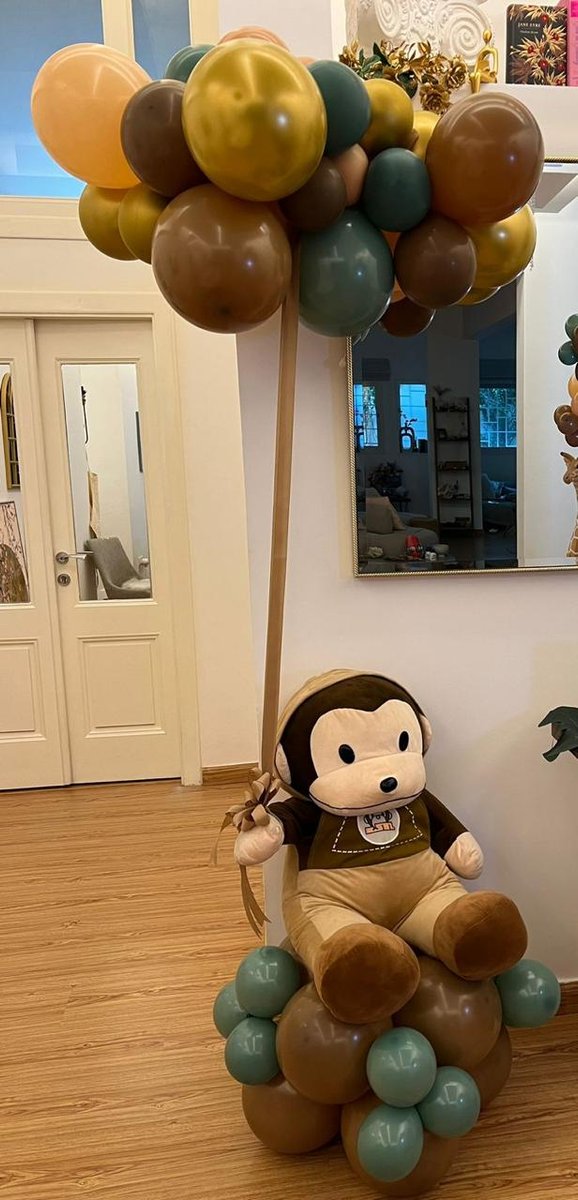 Monkey with ballons
