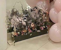 Decorate mirror with flowers