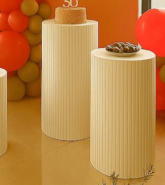 Extra cake table