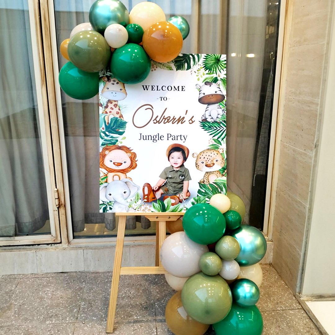 Entrance with printing board