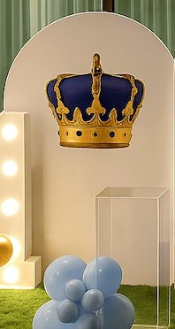 Extra backdrop with Crown