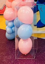 Acrylic table with Ballon