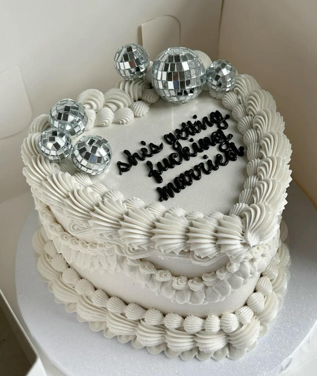كيك عيد ميلاد